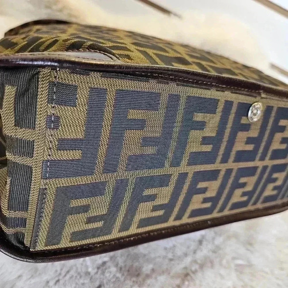 Fendi Zucca Print Foldable Tote - Picture 8 of 16